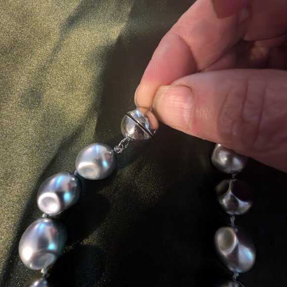 Vintage Pearl bead knotted necklace. - Picture 7 of 7